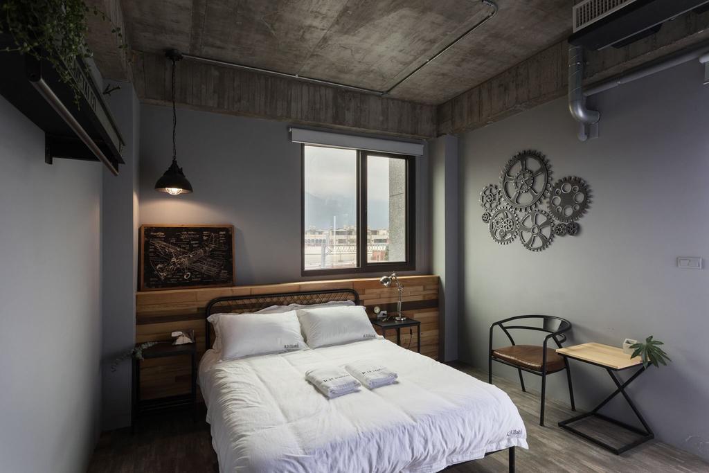 Railway Hualien Hostel Exterior photo